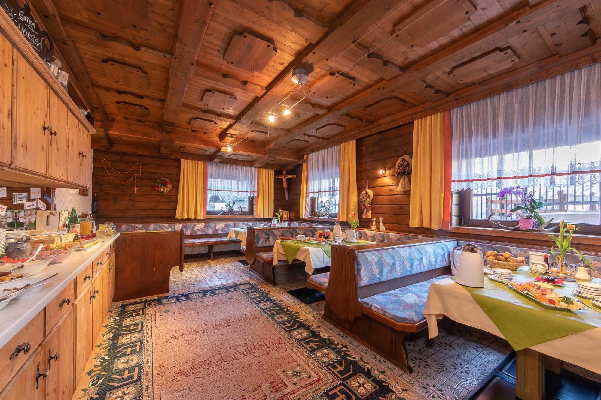 Fruehstuecks- Pension Sonnblickhof Раурис Экстерьер фото